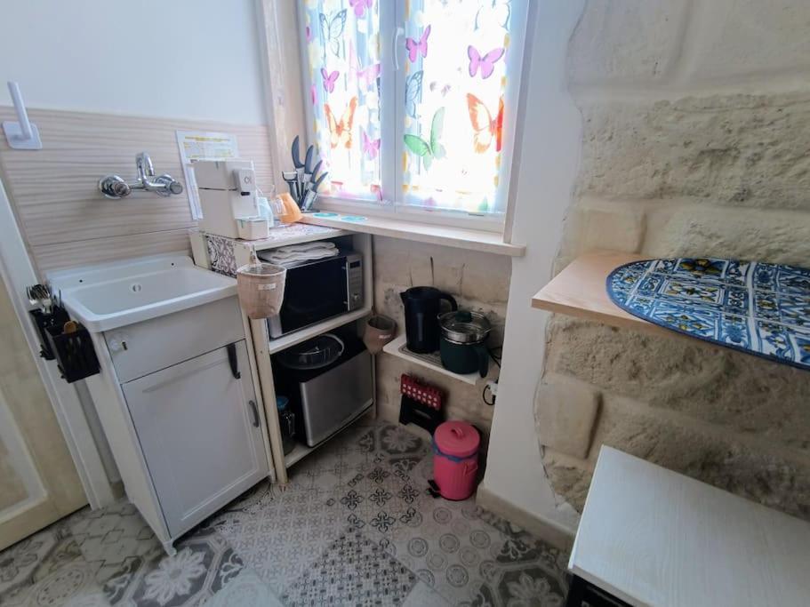 A7Passi Salento Stone - Indipendent With Private Bathroom - Kitchenette - Completa Di Tutto Лечче Экстерьер фото